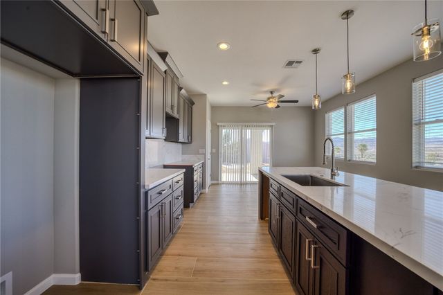 1649 Williams Way, Bullhead City, AZ 86442