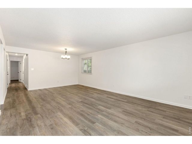 4944 W 8th Street Rd, Greeley, CO 80634
