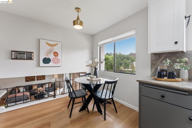 5200 Pinecrest Drive, Oakland, CA 94605