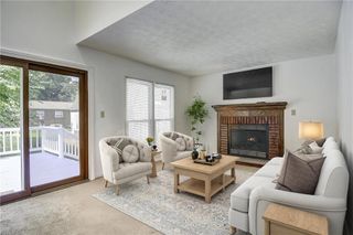 28 St Johns DR, Hampton, VA 23666