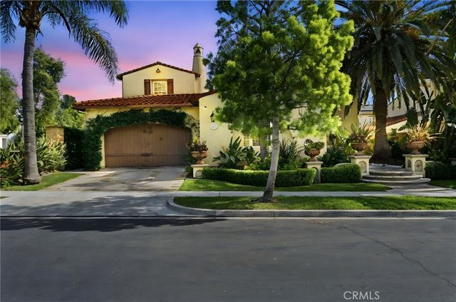 6 Los Olivos, Irvine, CA 92602