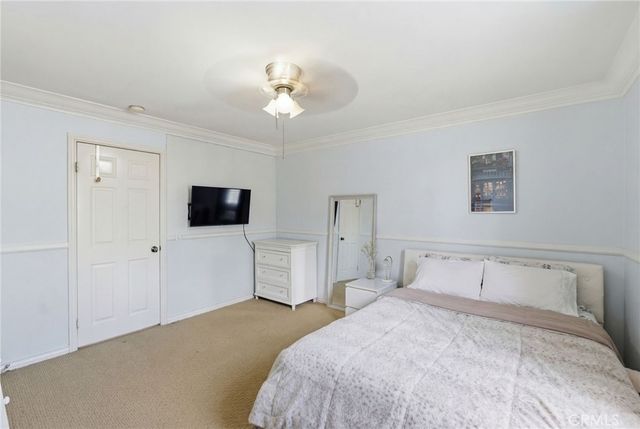 6 Los Olivos, Irvine, CA 92602