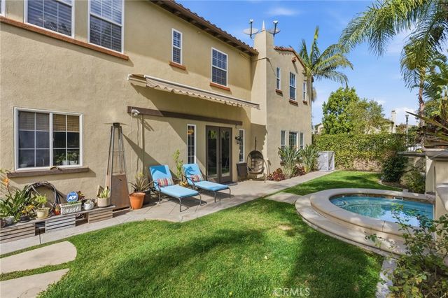 6 Los Olivos, Irvine, CA 92602