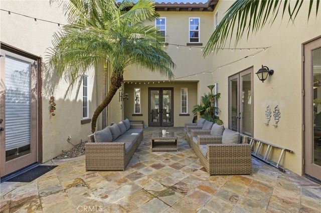 6 Los Olivos, Irvine, CA 92602