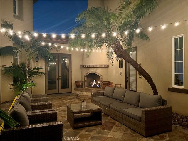6 Los Olivos, Irvine, CA 92602