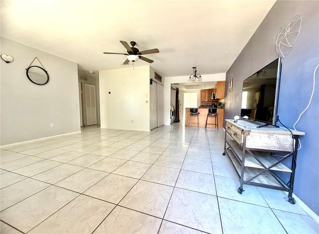 68 S MARBRISA WAY, Kissimmee, FL 34743