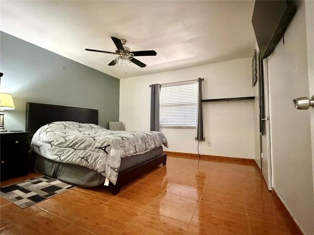 68 S MARBRISA WAY, Kissimmee, FL 34743