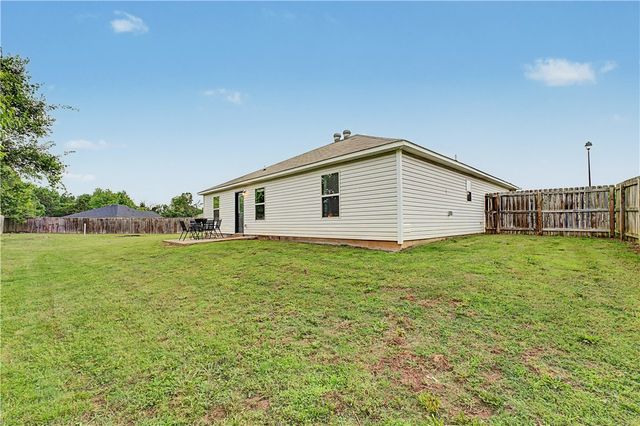 280 Glory Lane, Springdale, AR 72764