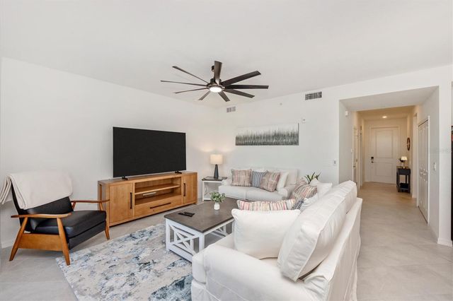 17625 OPAL SAND DRIVE 207, Venice, FL 34293