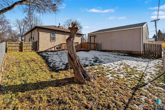 1301 S Gary Dr Drive, Sioux Falls, SD 57103