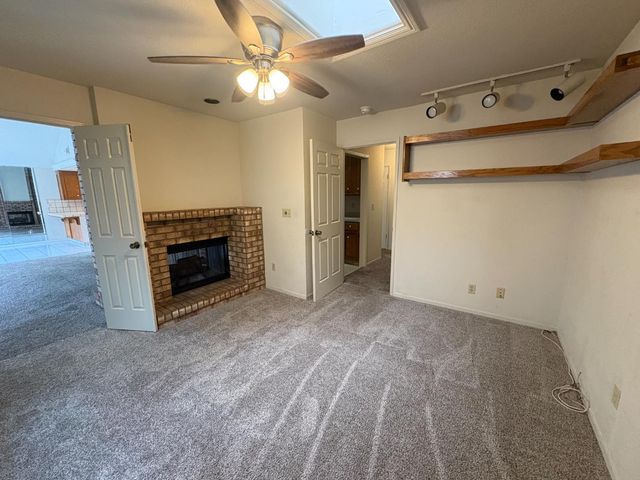 1829 Oak Leaf Dr, Modesto, CA 95354