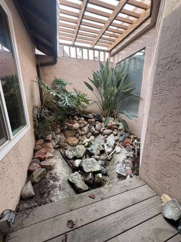 1829 Oak Leaf Dr, Modesto, CA 95354