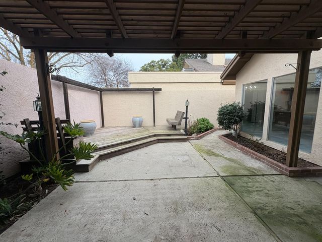 1829 Oak Leaf Dr, Modesto, CA 95354