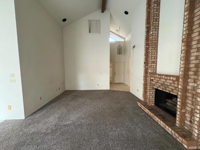 1829 Oak Leaf Dr, Modesto, CA 95354