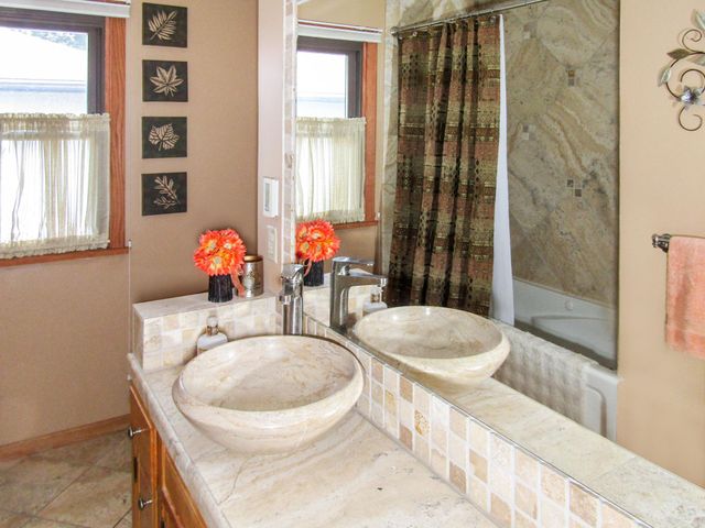6839 2nd Avenue S, Richfield, MN 55423