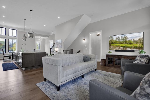 170 Barrington Place, Powell, OH 43065