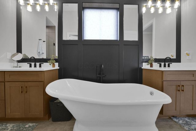 170 Barrington Place, Powell, OH 43065