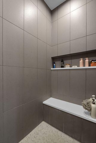 170 Barrington Place, Powell, OH 43065