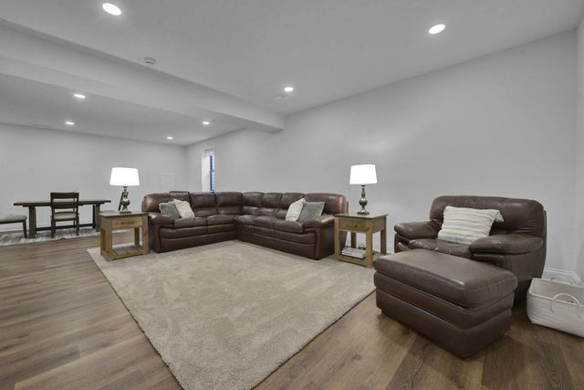 170 Barrington Place, Powell, OH 43065