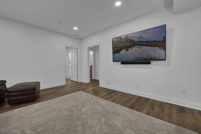 170 Barrington Place, Powell, OH 43065