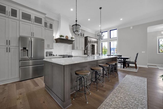 170 Barrington Place, Powell, OH 43065