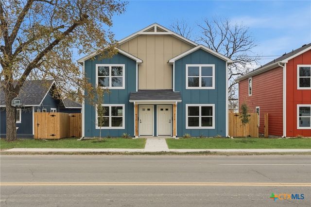 905 S Martin Luther King Jr Drive A&B, Temple, TX 76504