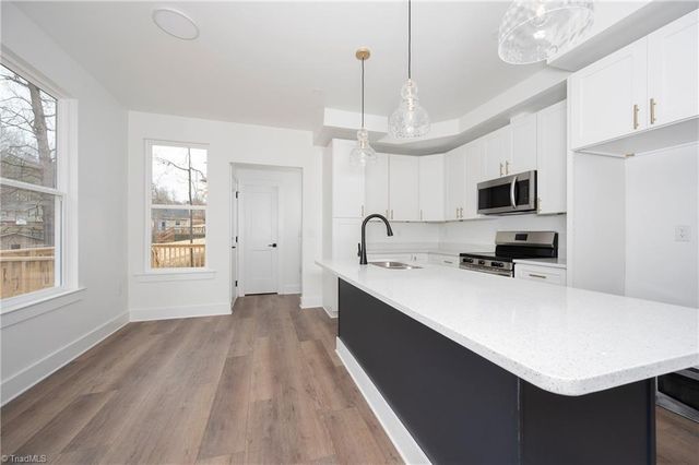 167 Windy Pointe Court, Lexington, NC 27295