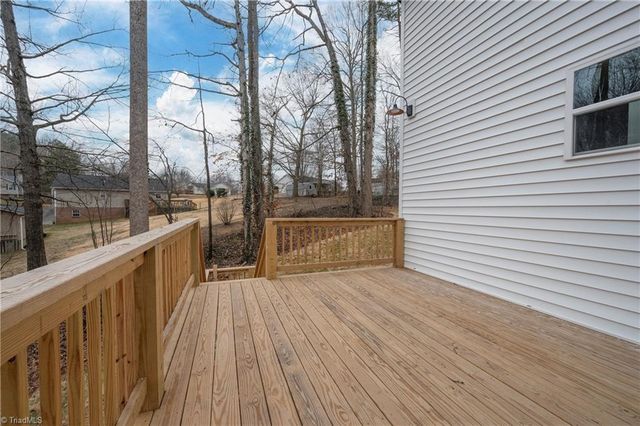 167 Windy Pointe Court, Lexington, NC 27295