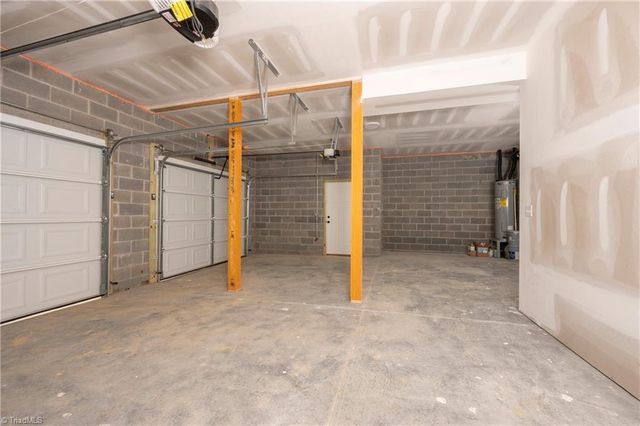 167 Windy Pointe Court, Lexington, NC 27295