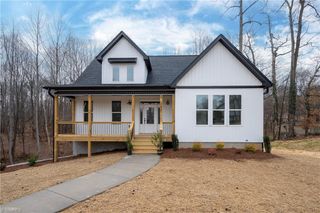 167 Windy Pointe Court, Lexington, NC 27295