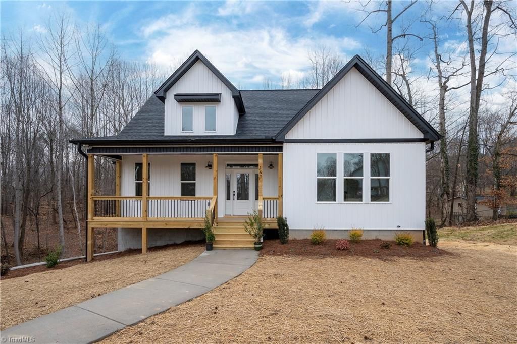 167 Windy Pointe Court, Lexington, NC 27295