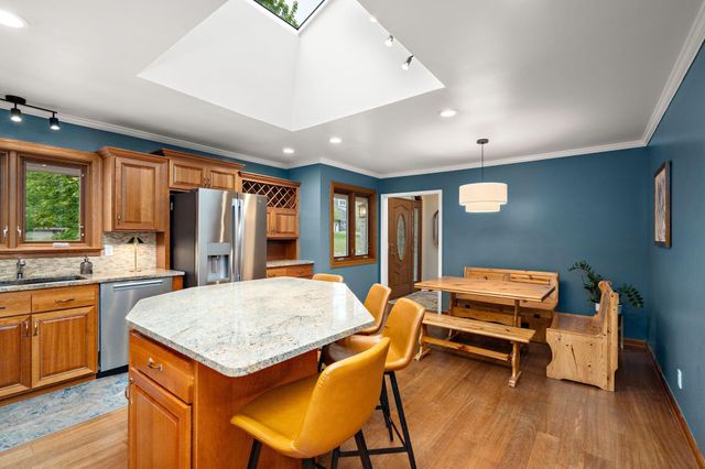 13412 Tudor Road, Hopkins, MN 55305