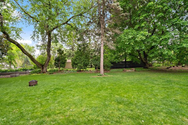 13412 Tudor Road, Hopkins, MN 55305
