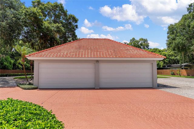 2622 LAKE HOWELL LANE, Winter Park, FL 32792