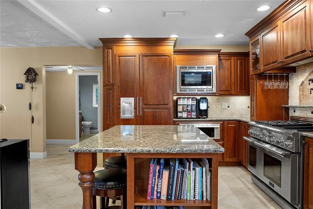 2622 LAKE HOWELL LANE, Winter Park, FL 32792