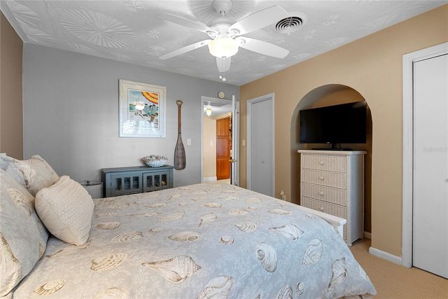 2622 LAKE HOWELL LANE, Winter Park, FL 32792