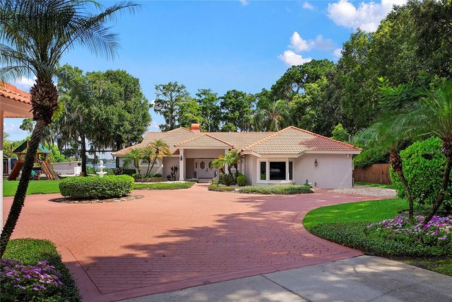 2622 LAKE HOWELL LANE, Winter Park, FL 32792