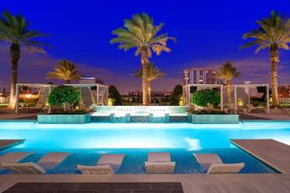 2047 Westcreek Lane 1105, Houston, TX 77027