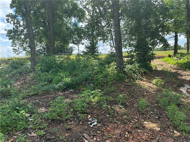 13888 White Oak Lane, Bentonville, AR 72712