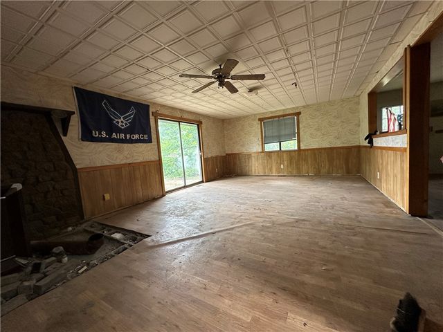 13888 White Oak Lane, Bentonville, AR 72712