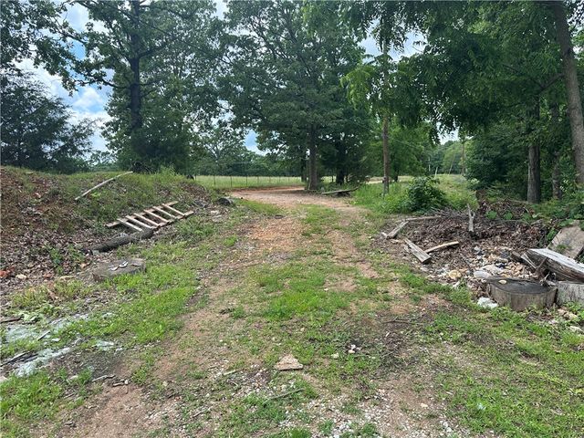 13888 White Oak Lane, Bentonville, AR 72712