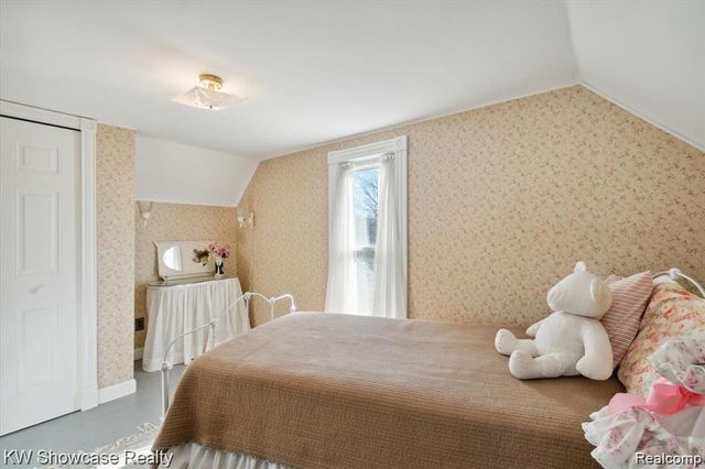 1716 E WARDLOW Road, Highland, MI 48356