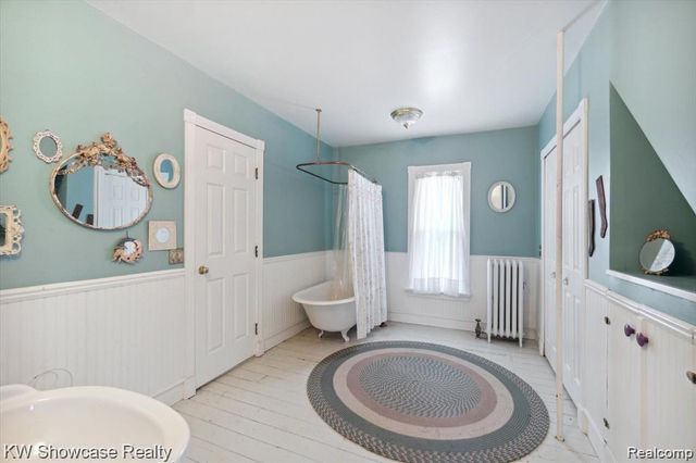 1716 E WARDLOW Road, Highland, MI 48356