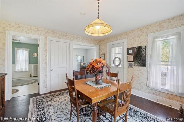 1716 E WARDLOW Road, Highland, MI 48356