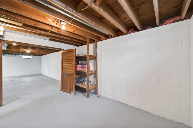 346 Mcknight Road S, Maplewood, MN 55119