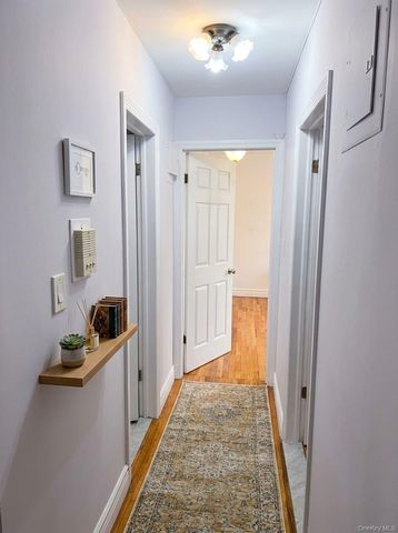 8470 129th Street 6L, Kew Gardens, NY 11415