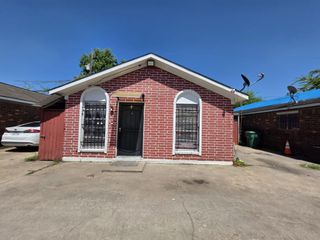 2415 W Little York Road D, Houston, TX 77091