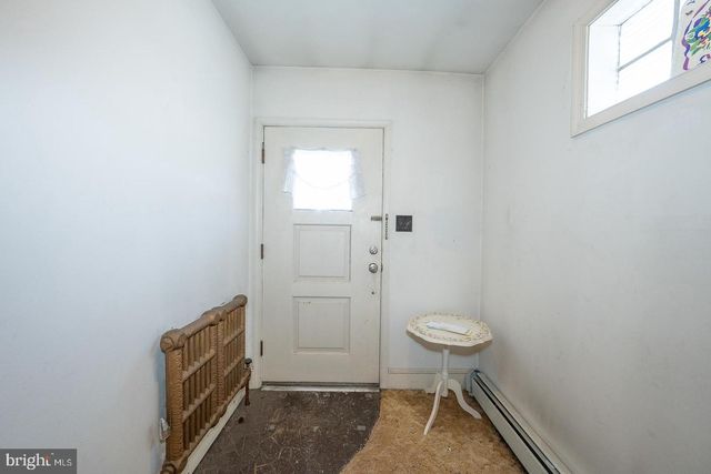 206 E HINCKLEY AVE, Ridley Park, PA 19078