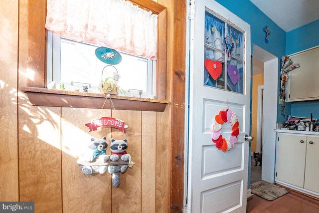 206 E HINCKLEY AVE, Ridley Park, PA 19078