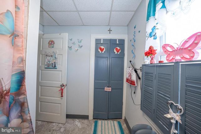 206 E HINCKLEY AVE, Ridley Park, PA 19078